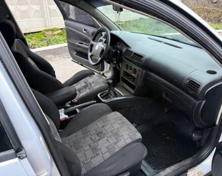 Серый Фольксваген Пассат, объемом двигателя 1.9 л и пробегом 200 тыс. км за 1250 $, фото 6 на Automoto.ua