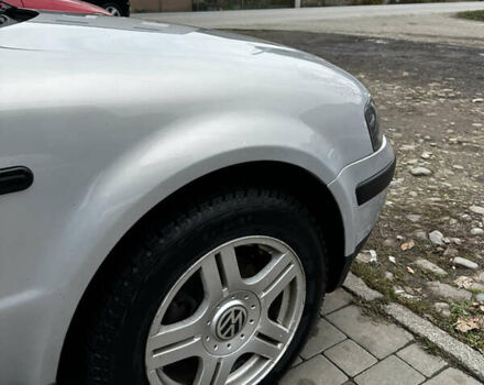 Сірий Фольксваген Пассат, об'ємом двигуна 1.78 л та пробігом 302 тис. км за 3950 $, фото 8 на Automoto.ua