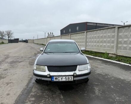 Серый Фольксваген Пассат, объемом двигателя 1.9 л и пробегом 200 тыс. км за 1250 $, фото 4 на Automoto.ua