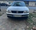 Серый Фольксваген Пассат, объемом двигателя 1.78 л и пробегом 348 тыс. км за 2800 $, фото 1 на Automoto.ua