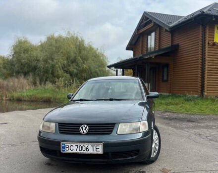 Сірий Фольксваген Пассат, об'ємом двигуна 1.78 л та пробігом 306 тис. км за 3700 $, фото 1 на Automoto.ua