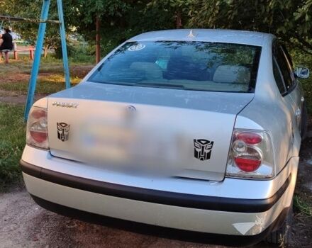 Серый Фольксваген Пассат, объемом двигателя 1.9 л и пробегом 410 тыс. км за 3400 $, фото 3 на Automoto.ua