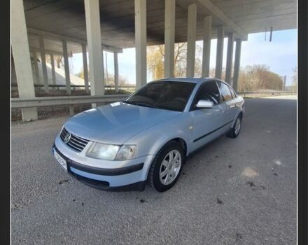 Серый Фольксваген Пассат, объемом двигателя 1.6 л и пробегом 350 тыс. км за 3300 $, фото 6 на Automoto.ua