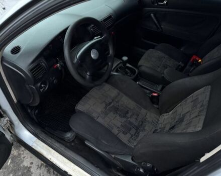 Серый Фольксваген Пассат, объемом двигателя 1.9 л и пробегом 200 тыс. км за 1250 $, фото 8 на Automoto.ua