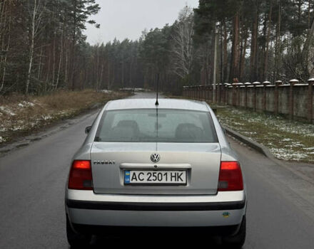 Серый Фольксваген Пассат, объемом двигателя 1.9 л и пробегом 402 тыс. км за 4200 $, фото 5 на Automoto.ua