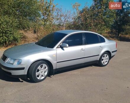 Сірий Фольксваген Пассат, об'ємом двигуна 1.6 л та пробігом 363 тис. км за 3750 $, фото 7 на Automoto.ua