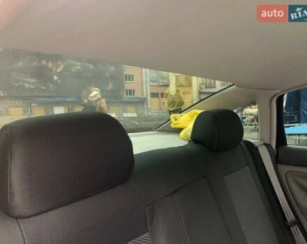 Серый Фольксваген Пассат, объемом двигателя 1.8 л и пробегом 273 тыс. км за 4100 $, фото 3 на Automoto.ua