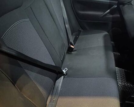 Серый Фольксваген Пассат, объемом двигателя 1.6 л и пробегом 245 тыс. км за 4500 $, фото 6 на Automoto.ua