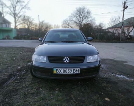 Серый Фольксваген Пассат, объемом двигателя 2.5 л и пробегом 350 тыс. км за 2800 $, фото 1 на Automoto.ua
