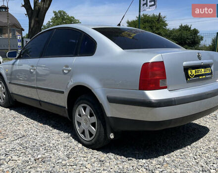 Сірий Фольксваген Пассат, об'ємом двигуна 1.8 л та пробігом 268 тис. км за 4200 $, фото 3 на Automoto.ua