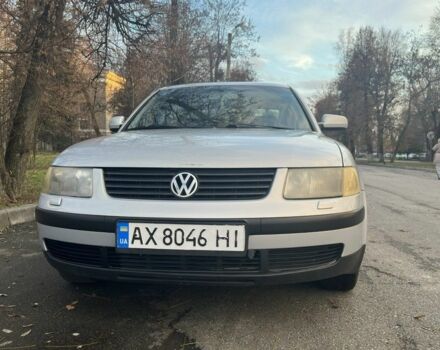 Серый Фольксваген Пассат, объемом двигателя 1.8 л и пробегом 477 тыс. км за 3700 $, фото 1 на Automoto.ua