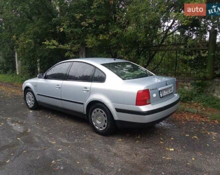 Серый Фольксваген Пассат, объемом двигателя 1.6 л и пробегом 377 тыс. км за 3000 $, фото 10 на Automoto.ua