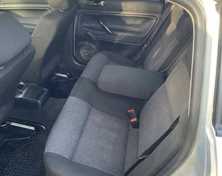 Серый Фольксваген Пассат, объемом двигателя 1.6 л и пробегом 342 тыс. км за 3500 $, фото 10 на Automoto.ua