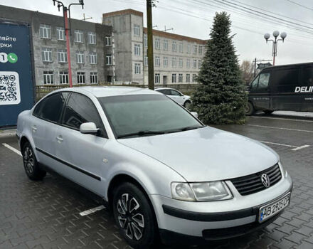 Серый Фольксваген Пассат, объемом двигателя 1.78 л и пробегом 300 тыс. км за 2600 $, фото 3 на Automoto.ua