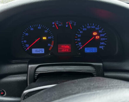 Сірий Фольксваген Пассат, об'ємом двигуна 1.78 л та пробігом 302 тис. км за 3950 $, фото 17 на Automoto.ua