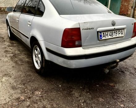 Серый Фольксваген Пассат, объемом двигателя 1.8 л и пробегом 315 тыс. км за 1500 $, фото 1 на Automoto.ua