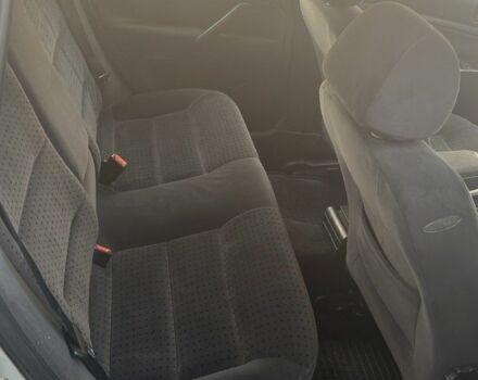 Серый Фольксваген Пассат, объемом двигателя 1.8 л и пробегом 477 тыс. км за 3700 $, фото 9 на Automoto.ua