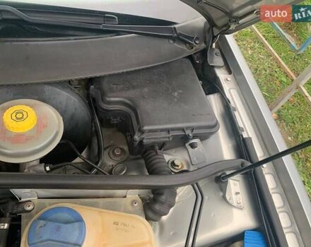 Серый Фольксваген Пассат, объемом двигателя 1.8 л и пробегом 273 тыс. км за 4100 $, фото 4 на Automoto.ua