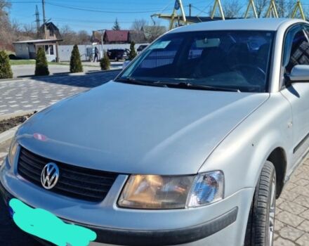 Серый Фольксваген Пассат, объемом двигателя 0 л и пробегом 240 тыс. км за 8000 $, фото 1 на Automoto.ua