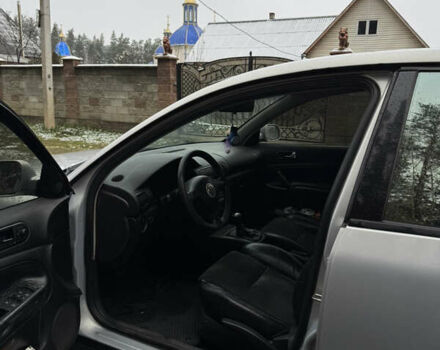 Серый Фольксваген Пассат, объемом двигателя 1.9 л и пробегом 402 тыс. км за 4200 $, фото 9 на Automoto.ua