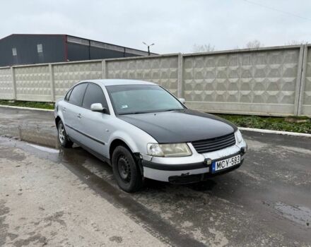 Серый Фольксваген Пассат, объемом двигателя 1.9 л и пробегом 200 тыс. км за 1250 $, фото 3 на Automoto.ua