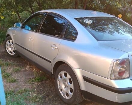 Серый Фольксваген Пассат, объемом двигателя 1.9 л и пробегом 410 тыс. км за 3400 $, фото 2 на Automoto.ua