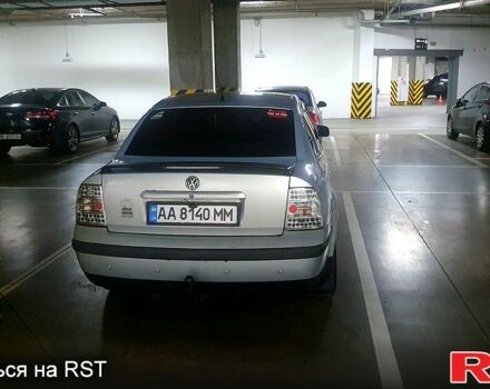 Серый Фольксваген Пассат, объемом двигателя 1.9 л и пробегом 437 тыс. км за 4500 $, фото 3 на Automoto.ua