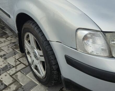 Серый Фольксваген Пассат, объемом двигателя 1.8 л и пробегом 340 тыс. км за 3590 $, фото 7 на Automoto.ua