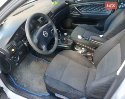 Серый Фольксваген Пассат, объемом двигателя 1.8 л и пробегом 380 тыс. км за 3800 $, фото 3 на Automoto.ua