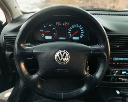 Серый Фольксваген Пассат, объемом двигателя 2.5 л и пробегом 350 тыс. км за 2800 $, фото 13 на Automoto.ua