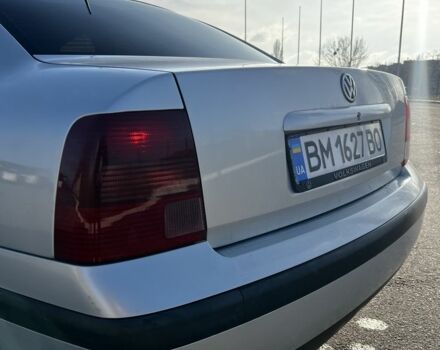 Сірий Фольксваген Пассат, об'ємом двигуна 1.6 л та пробігом 350 тис. км за 3700 $, фото 6 на Automoto.ua