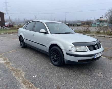 Серый Фольксваген Пассат, объемом двигателя 0 л и пробегом 340 тыс. км за 2000 $, фото 1 на Automoto.ua