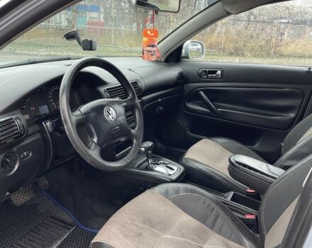 Серый Фольксваген Пассат, объемом двигателя 0 л и пробегом 340 тыс. км за 2000 $, фото 4 на Automoto.ua