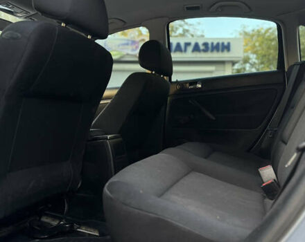 Сірий Фольксваген Пассат, об'ємом двигуна 1.6 л та пробігом 201 тис. км за 4650 $, фото 49 на Automoto.ua