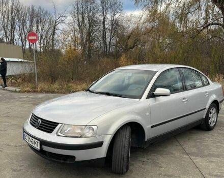 Серый Фольксваген Пассат, объемом двигателя 1.6 л и пробегом 189 тыс. км за 4400 $, фото 5 на Automoto.ua