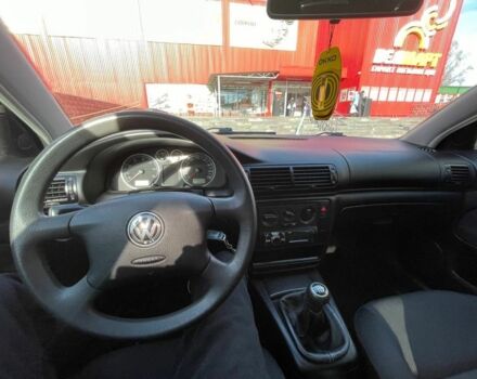 Сірий Фольксваген Пассат, об'ємом двигуна 1.6 л та пробігом 248 тис. км за 5200 $, фото 1 на Automoto.ua