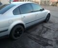 Сірий Фольксваген Пассат, об'ємом двигуна 1.8 л та пробігом 265 тис. км за 4000 $, фото 10 на Automoto.ua