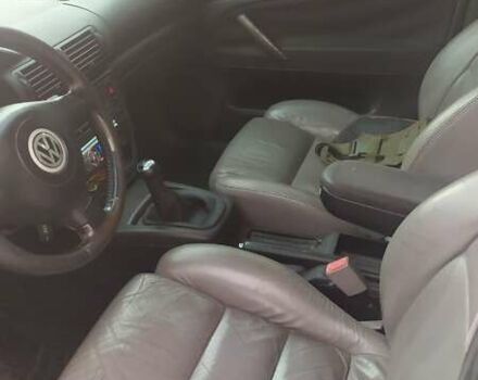 Серый Фольксваген Пассат, объемом двигателя 1.8 л и пробегом 250 тыс. км за 4950 $, фото 9 на Automoto.ua