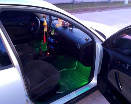 Сірий Фольксваген Пассат, об'ємом двигуна 1.9 л та пробігом 370 тис. км за 3499 $, фото 11 на Automoto.ua