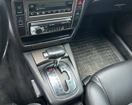 Серый Фольксваген Пассат, объемом двигателя 2.77 л и пробегом 318 тыс. км за 3700 $, фото 10 на Automoto.ua