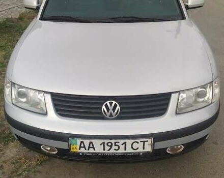 Серый Фольксваген Пассат, объемом двигателя 1.8 л и пробегом 250 тыс. км за 4950 $, фото 6 на Automoto.ua