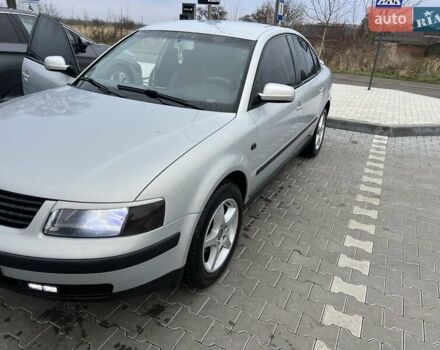 Сірий Фольксваген Пассат, об'ємом двигуна 1.6 л та пробігом 182 тис. км за 4500 $, фото 5 на Automoto.ua