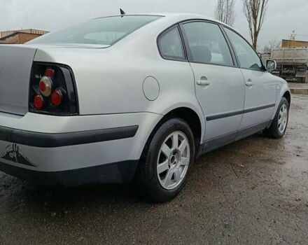 Сірий Фольксваген Пассат, об'ємом двигуна 1.6 л та пробігом 280 тис. км за 2800 $, фото 8 на Automoto.ua