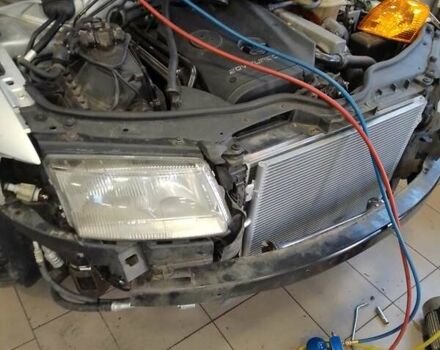Сірий Фольксваген Пассат, об'ємом двигуна 1.8 л та пробігом 265 тис. км за 4000 $, фото 7 на Automoto.ua