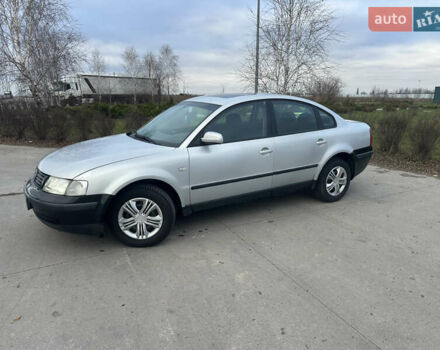 Серый Фольксваген Пассат, объемом двигателя 1.9 л и пробегом 476 тыс. км за 3200 $, фото 1 на Automoto.ua