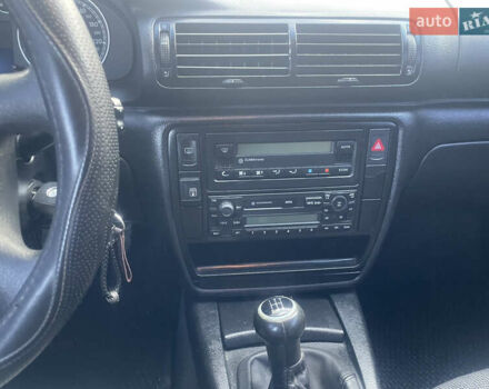 Серый Фольксваген Пассат, объемом двигателя 1.78 л и пробегом 277 тыс. км за 4100 $, фото 20 на Automoto.ua