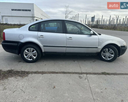 Серый Фольксваген Пассат, объемом двигателя 1.9 л и пробегом 476 тыс. км за 3200 $, фото 6 на Automoto.ua