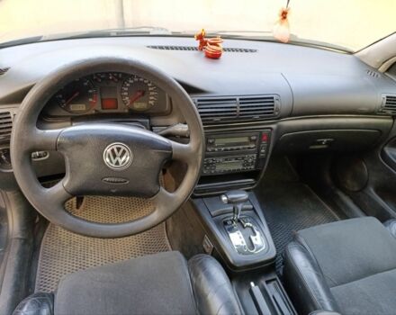 Серый Фольксваген Пассат, объемом двигателя 2.3 л и пробегом 20 тыс. км за 3200 $, фото 3 на Automoto.ua