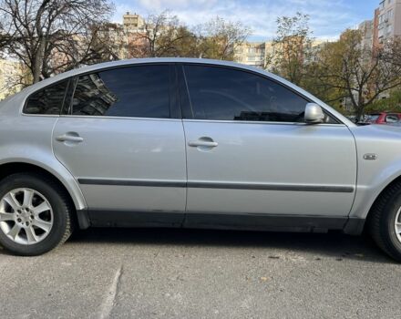 Сірий Фольксваген Пассат, об'ємом двигуна 1.6 л та пробігом 248 тис. км за 5200 $, фото 11 на Automoto.ua