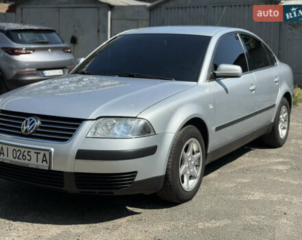 Серый Фольксваген Пассат, объемом двигателя 1.6 л и пробегом 290 тыс. км за 5300 $, фото 1 на Automoto.ua